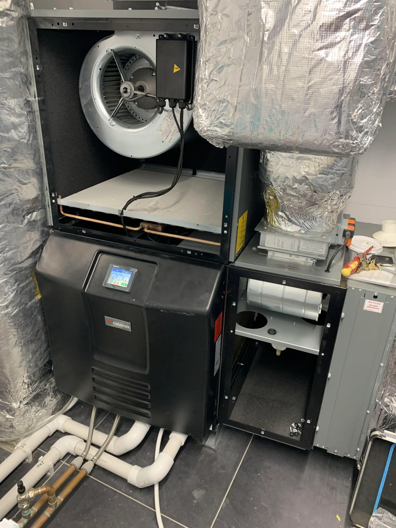 Variheat air source heat pump